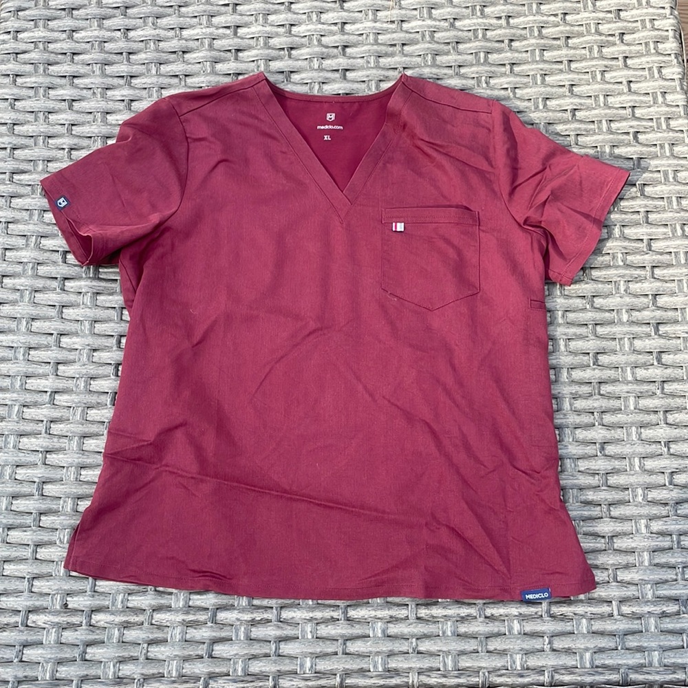 Mediclo Scrub Top